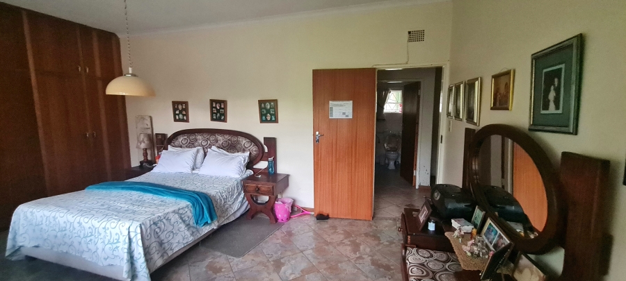 5 Bedroom Property for Sale in Douglas Northern Cape
